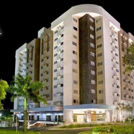 Suites Le Jardin Caldas Novas Esterno foto